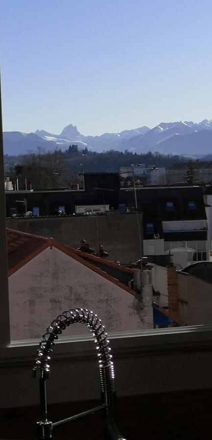 Appartement Tout Confort 2 Chbres - 72M2 - Avec Terrasse Et Vue Pyrenees Pau Exterior photo
