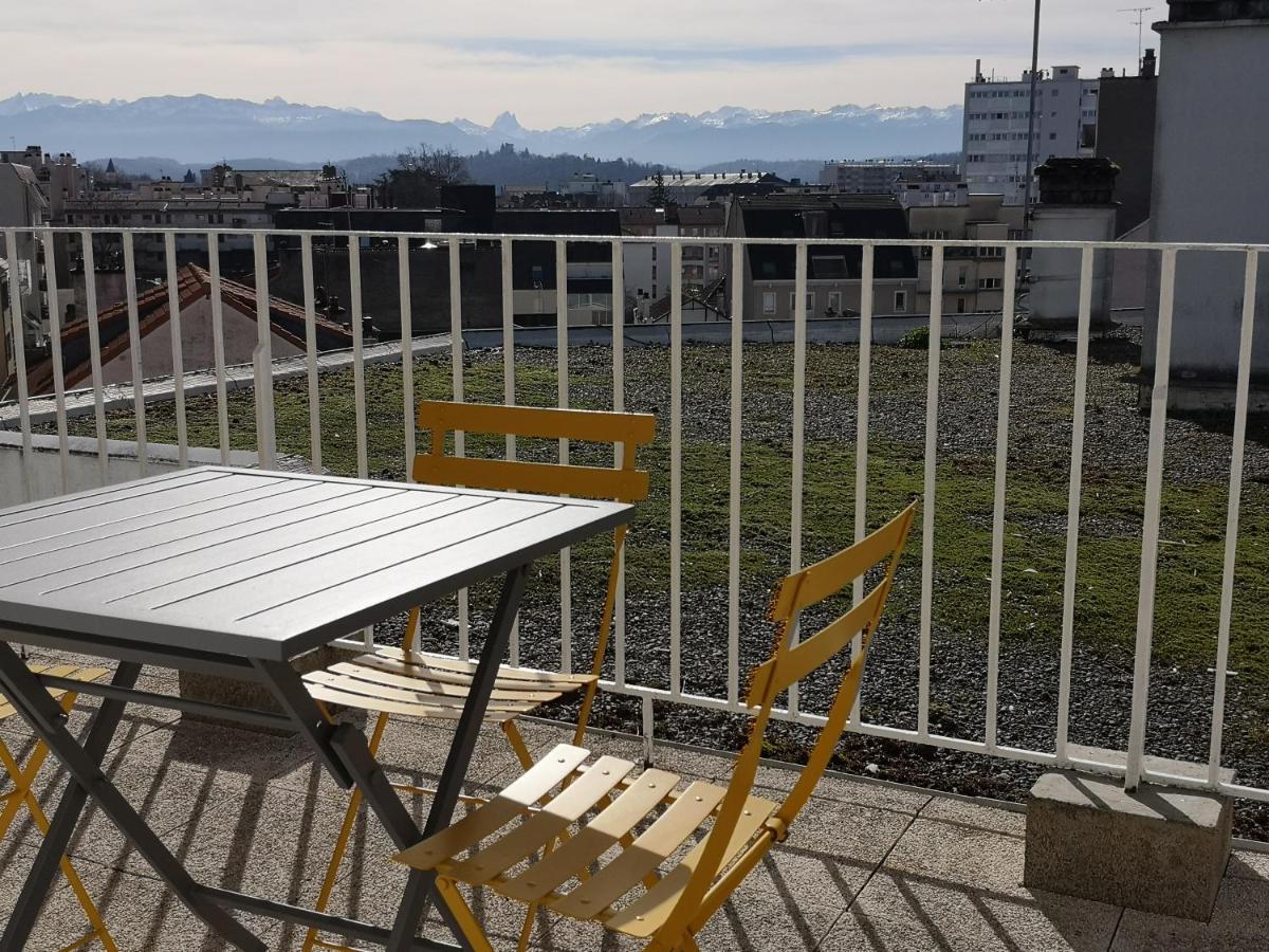 Appartement Tout Confort 2 Chbres - 72M2 - Avec Terrasse Et Vue Pyrenees Pau Exterior photo